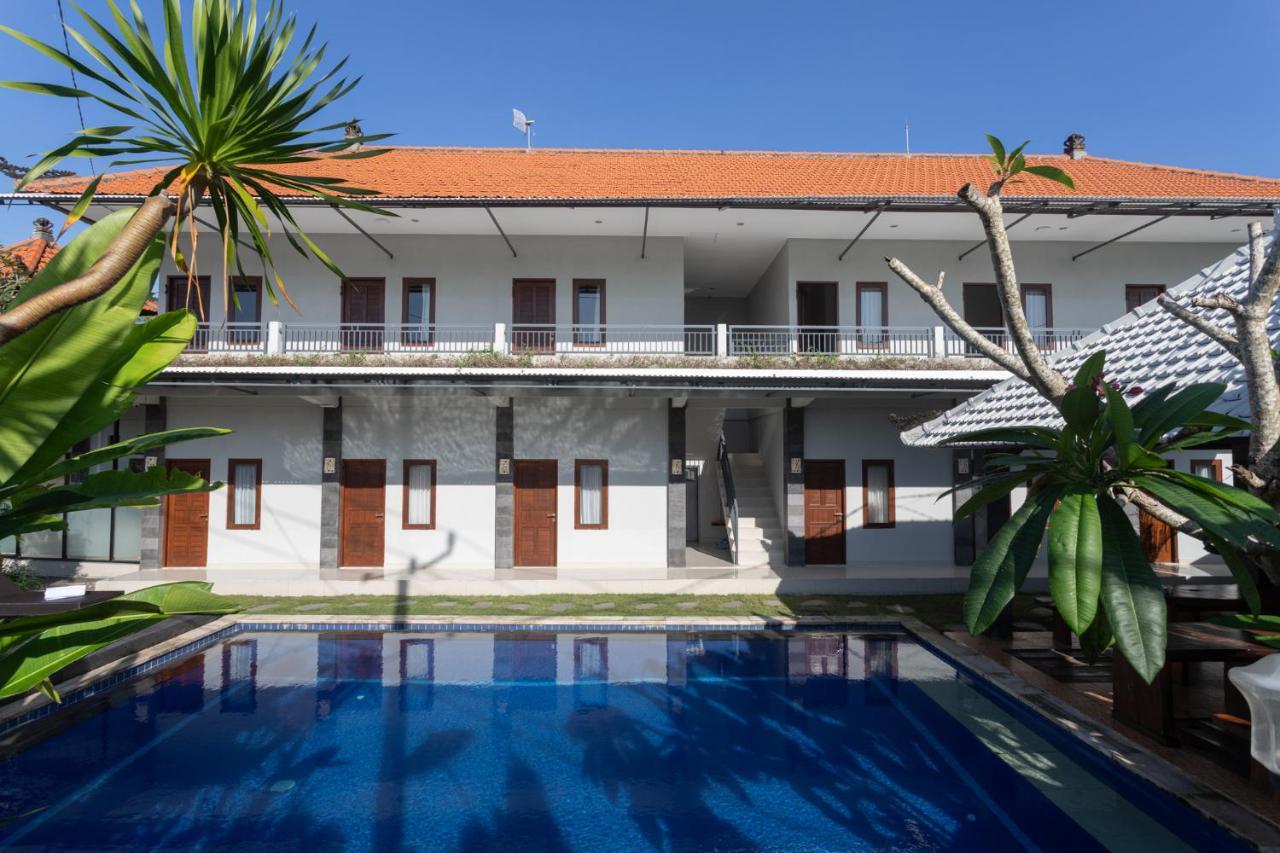 Cempaka Mas Guest House Canggu Exterior foto